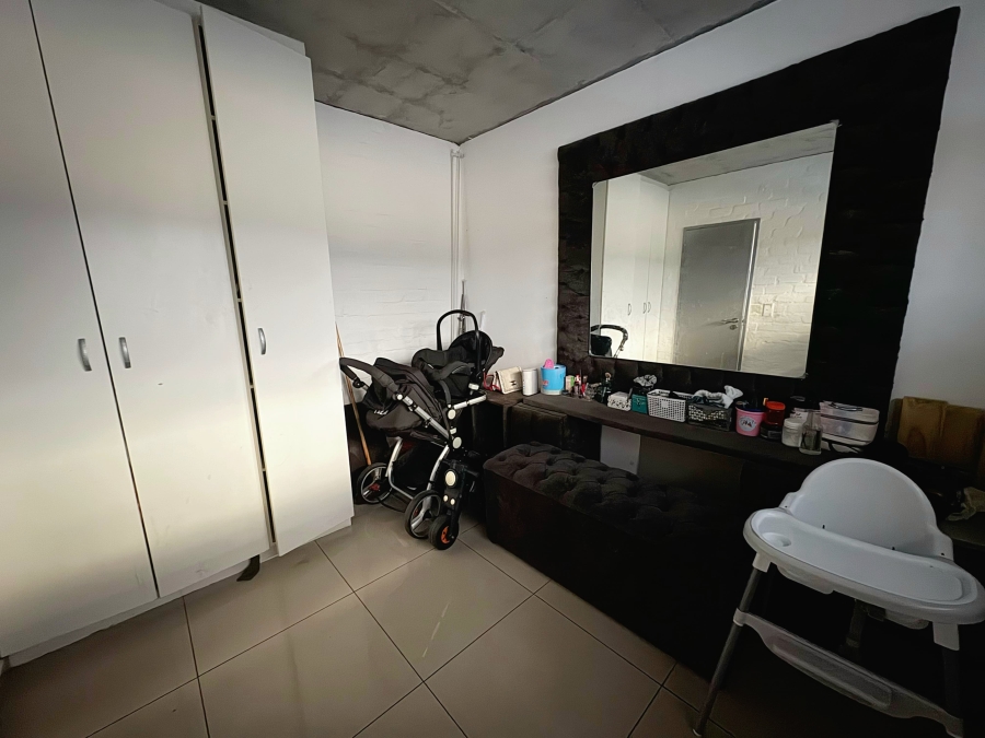 2 Bedroom Property for Sale in Brooklyn Western Cape